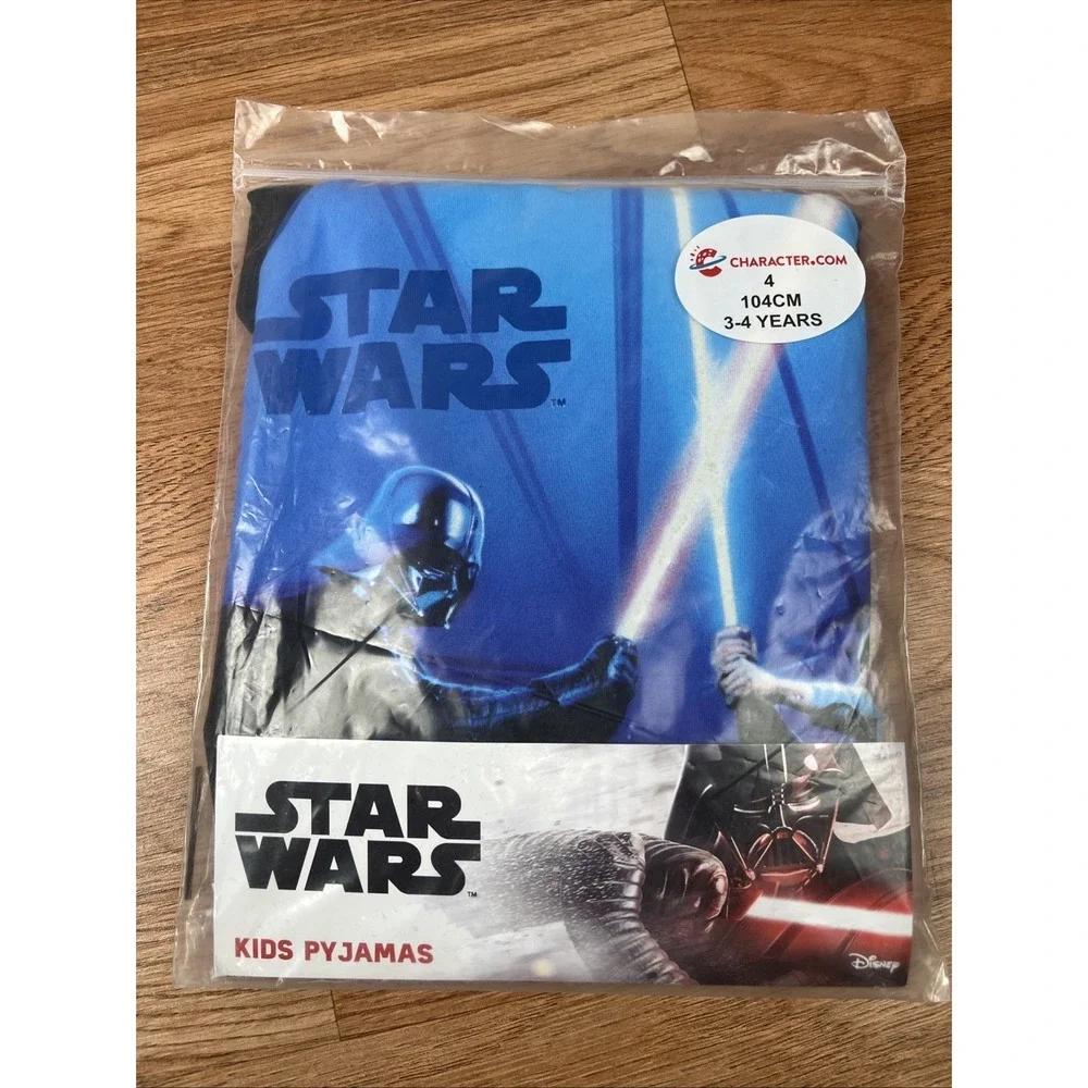 Star Wars‎ Lightsabers Kids 2 Piece Pajamas Set Size 4 Luke & Darth Vader NEW